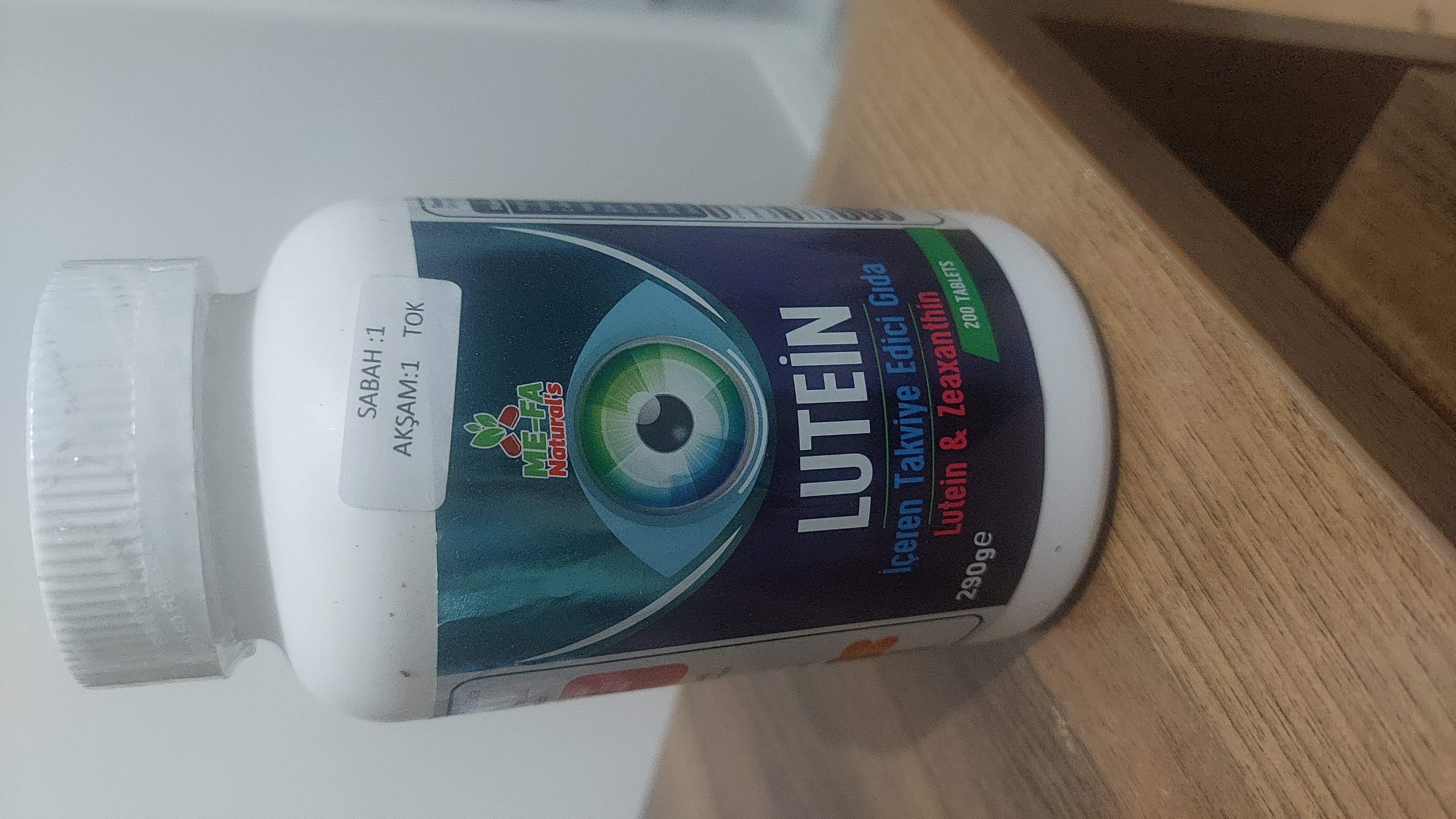 LUTEİN